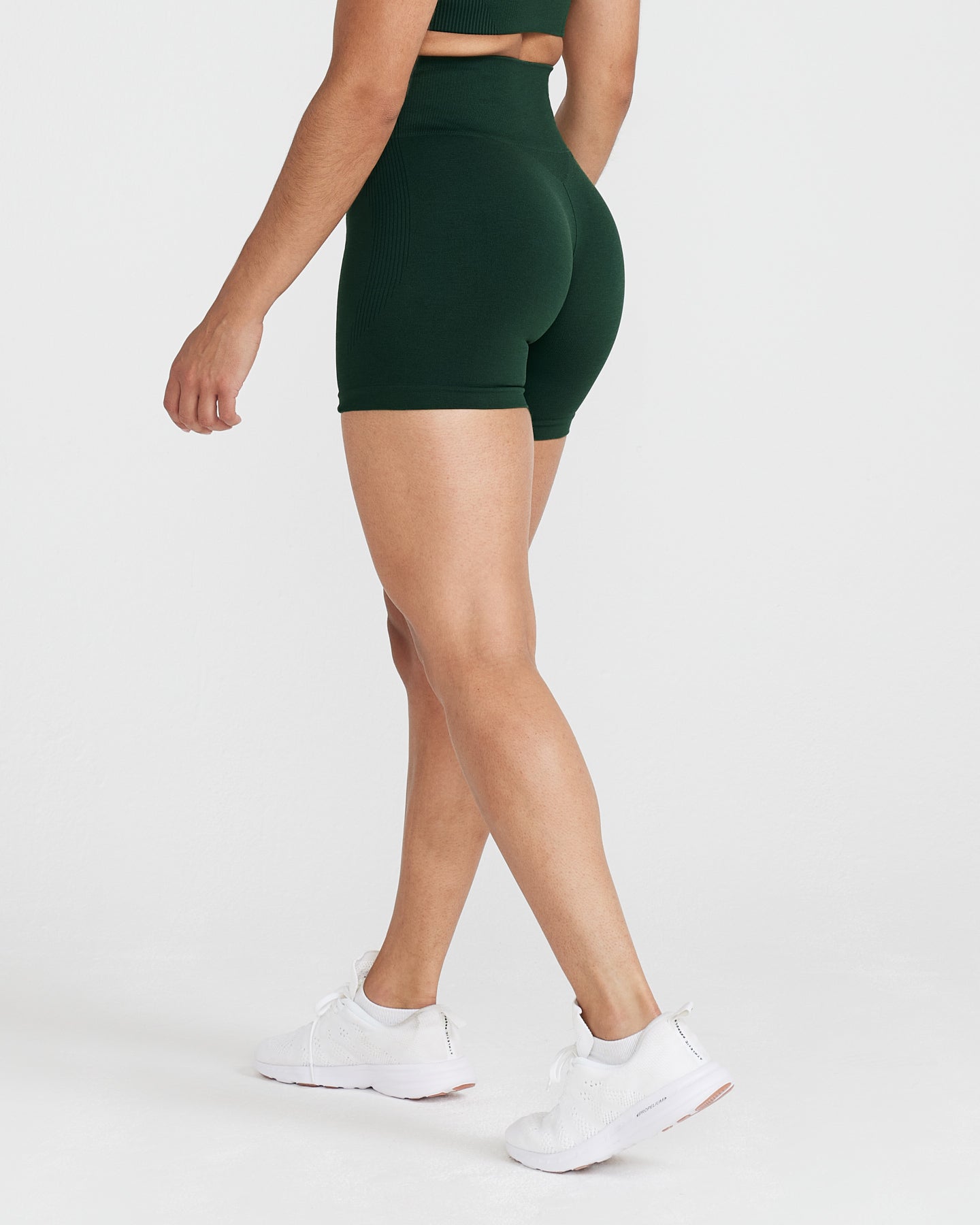 Classic Seamless 2.0 Shorts | Evergreen Marl - Image 2