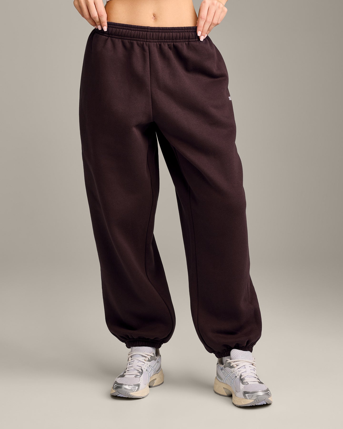 Foundations Cosy Oversized Joggers | Plum Brown